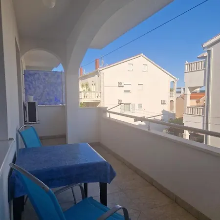 Apartment Sikirica 4 Trogir